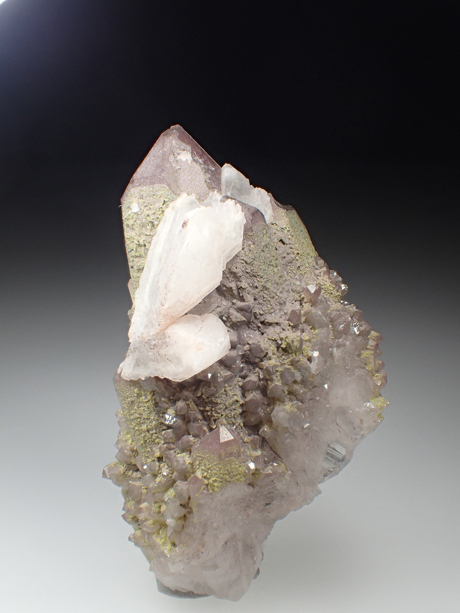 Quartz With Papagoite Inclusions & Epidote