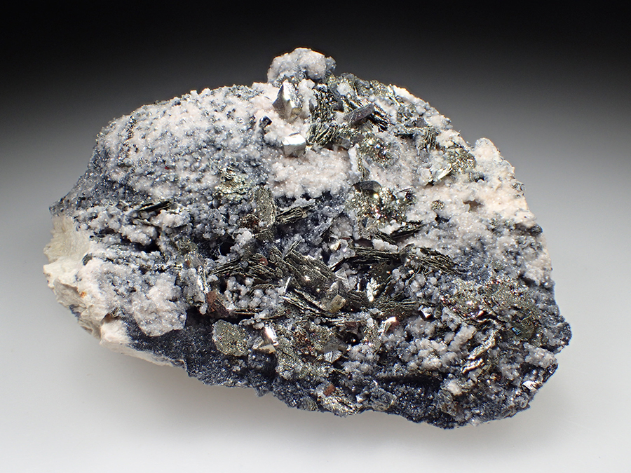 Pyrrhotite & Arsenopyrite & Calcite & Boulangerite