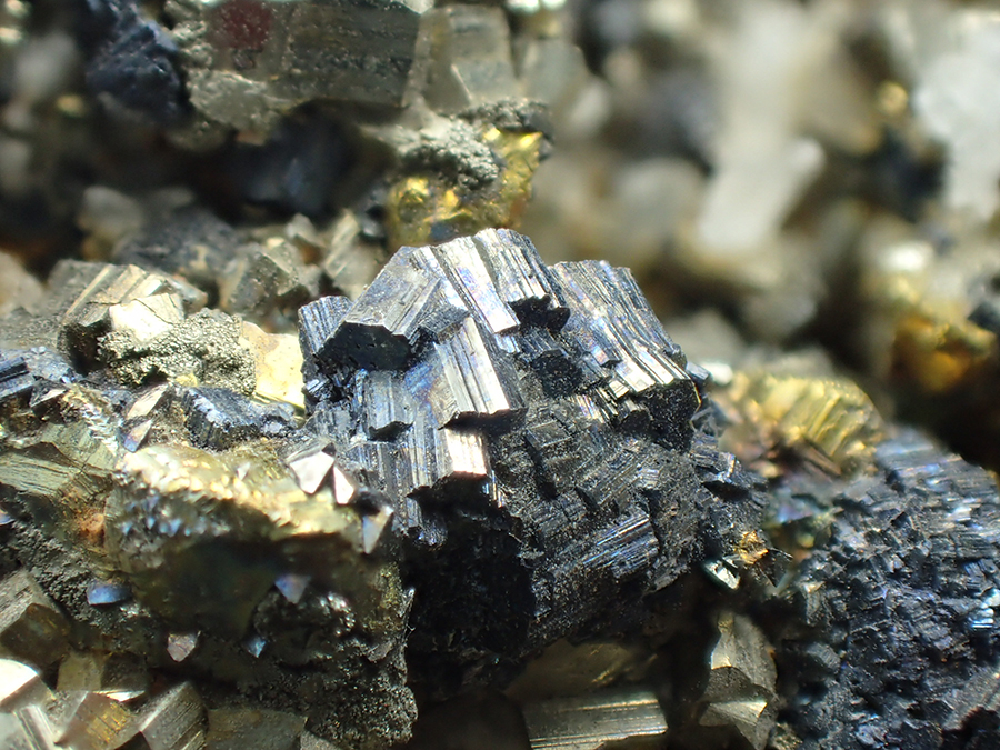 Bournonite & Chalcopyrite