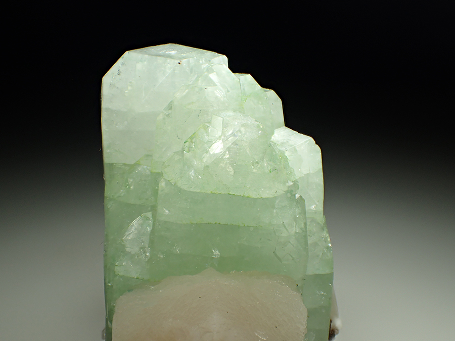 Apophyllite & Stilbite