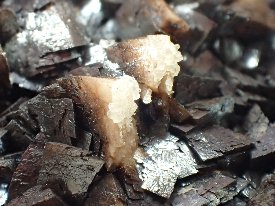 Dolomite Sphalerite & Calcite