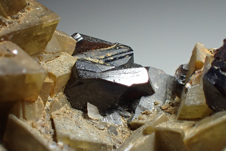 Sphalerite & Siderite