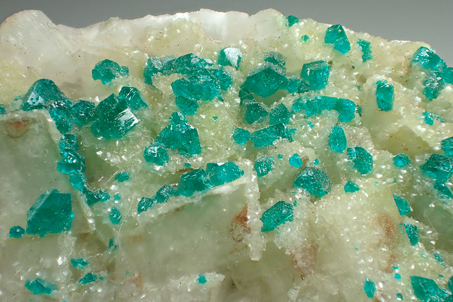 Dioptase & Calcite