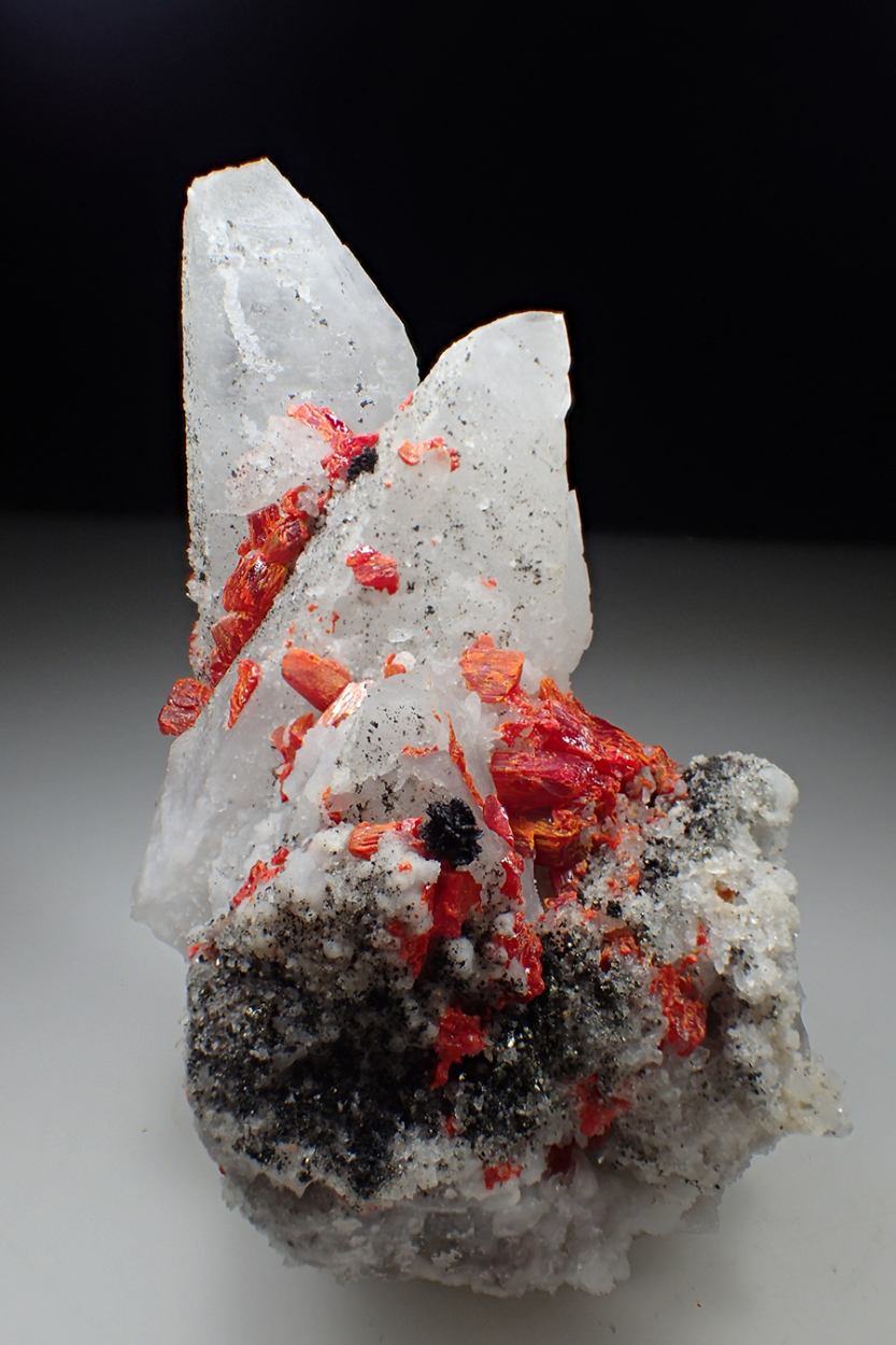 Realgar & Quartz