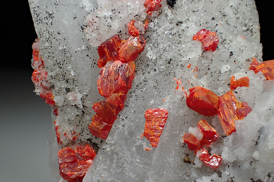 Realgar & Quartz