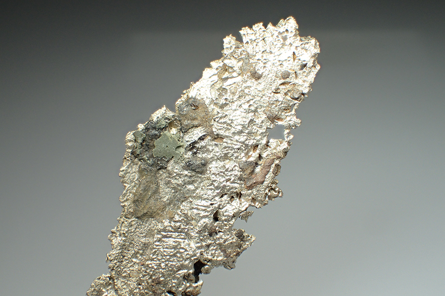 Luanheite