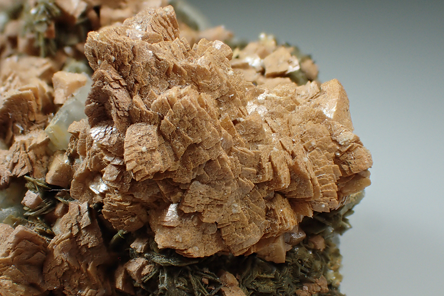 Siderite Muscovite & Adularia