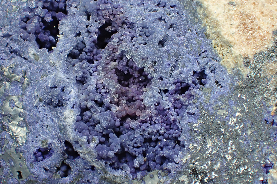 Phosphosiderite