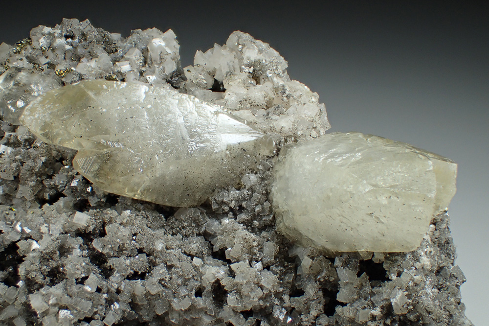 Calcite & Chalcopyrite