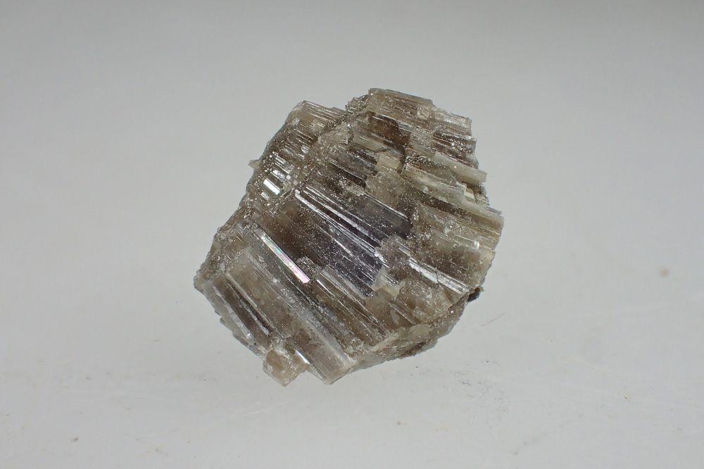 Fluorvesuvianite