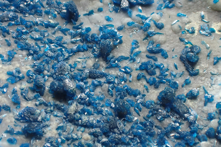 Veszelyite & Cuprodongchuanite