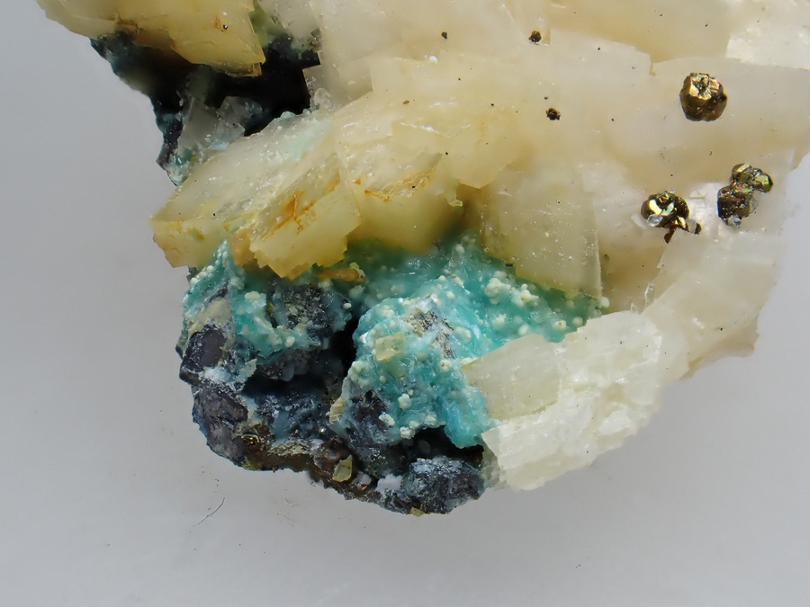 Bottinoite
