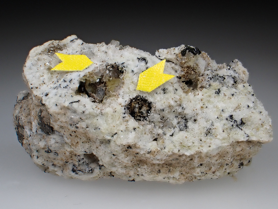Låvenite