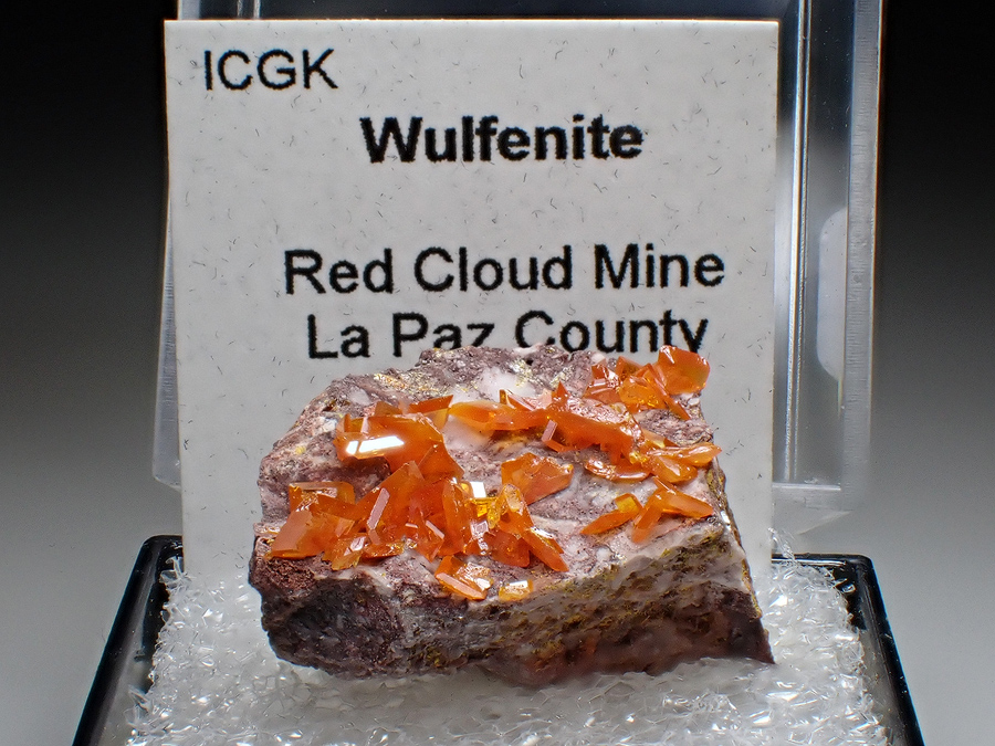 Wulfenite