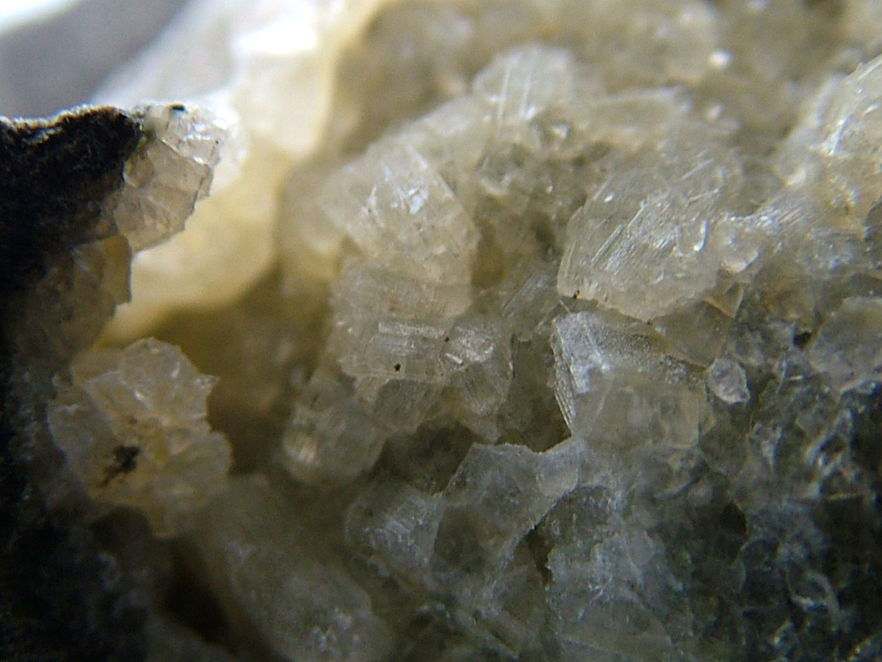 Gmelinite