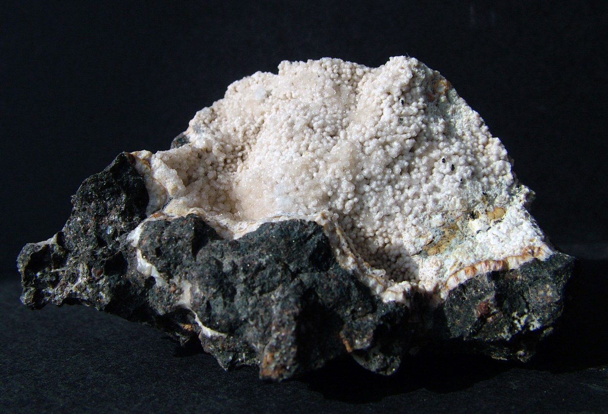 Thomsonite