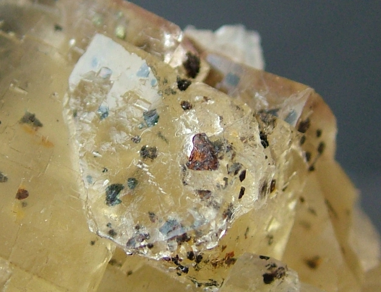 Baryte With Fluorite