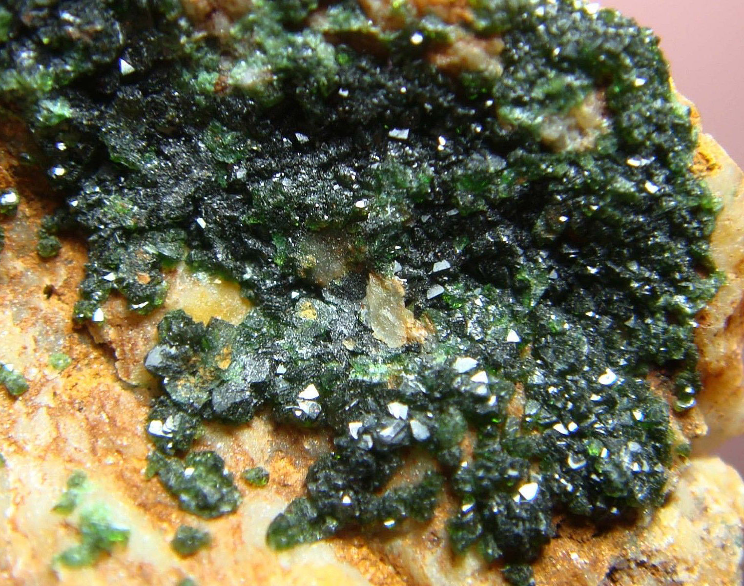 Libethenite