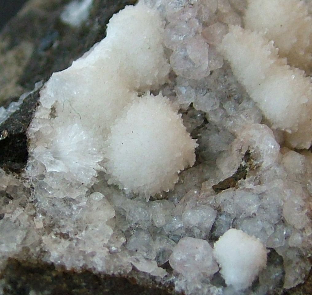 Thomsonite On Chabazite