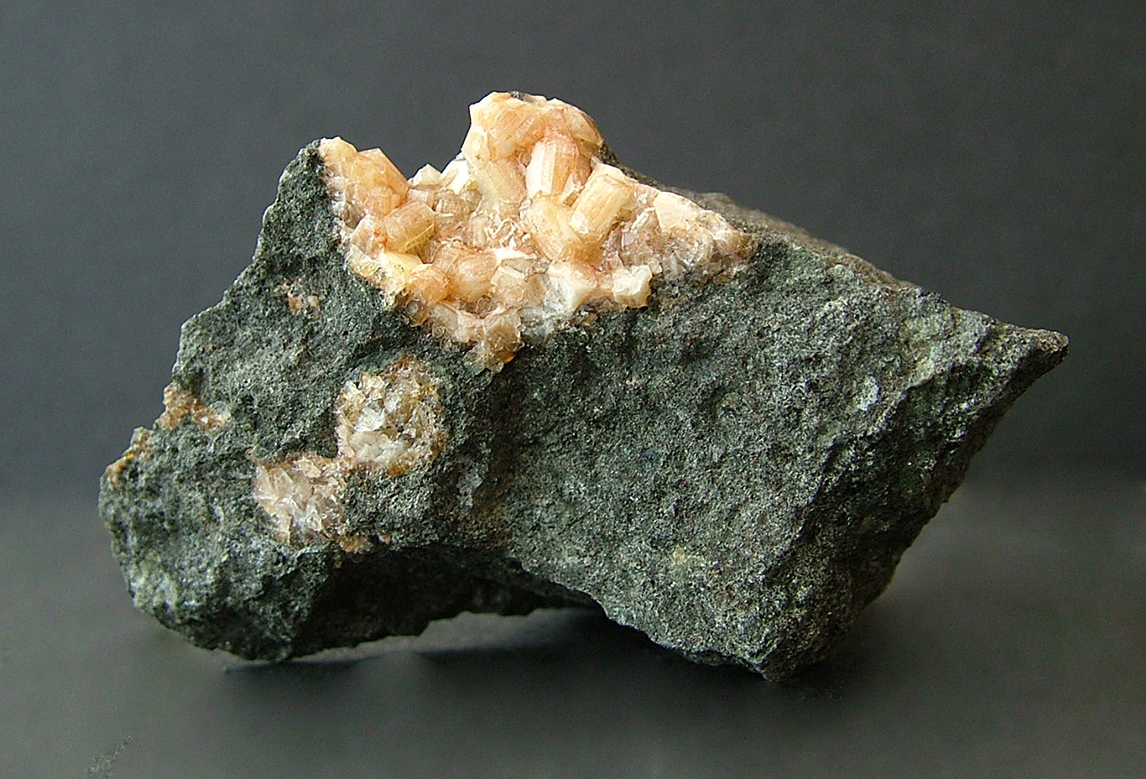 Gmelinite Gobbinsite Thomsonite & Chabazite