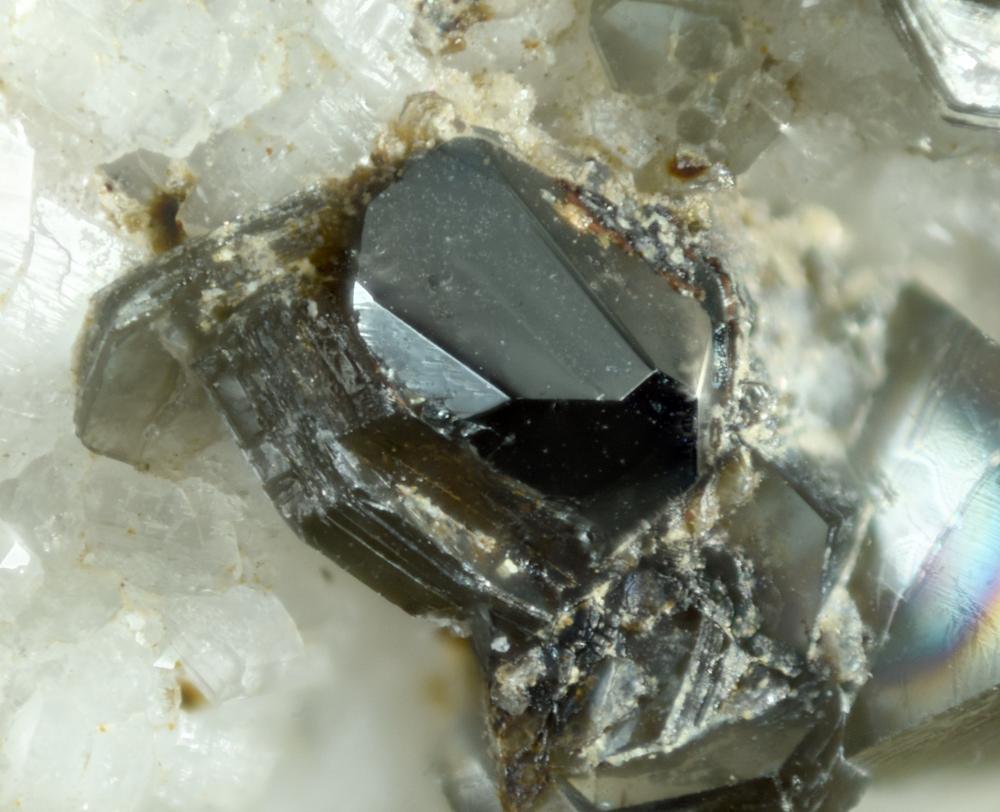 Gramaccioliite-(Y)