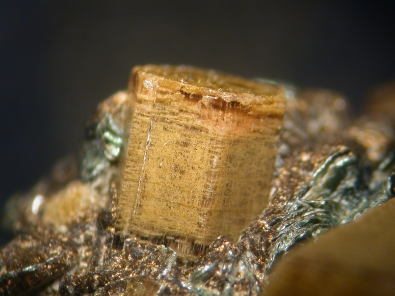 Pyrosmalite-(Fe)