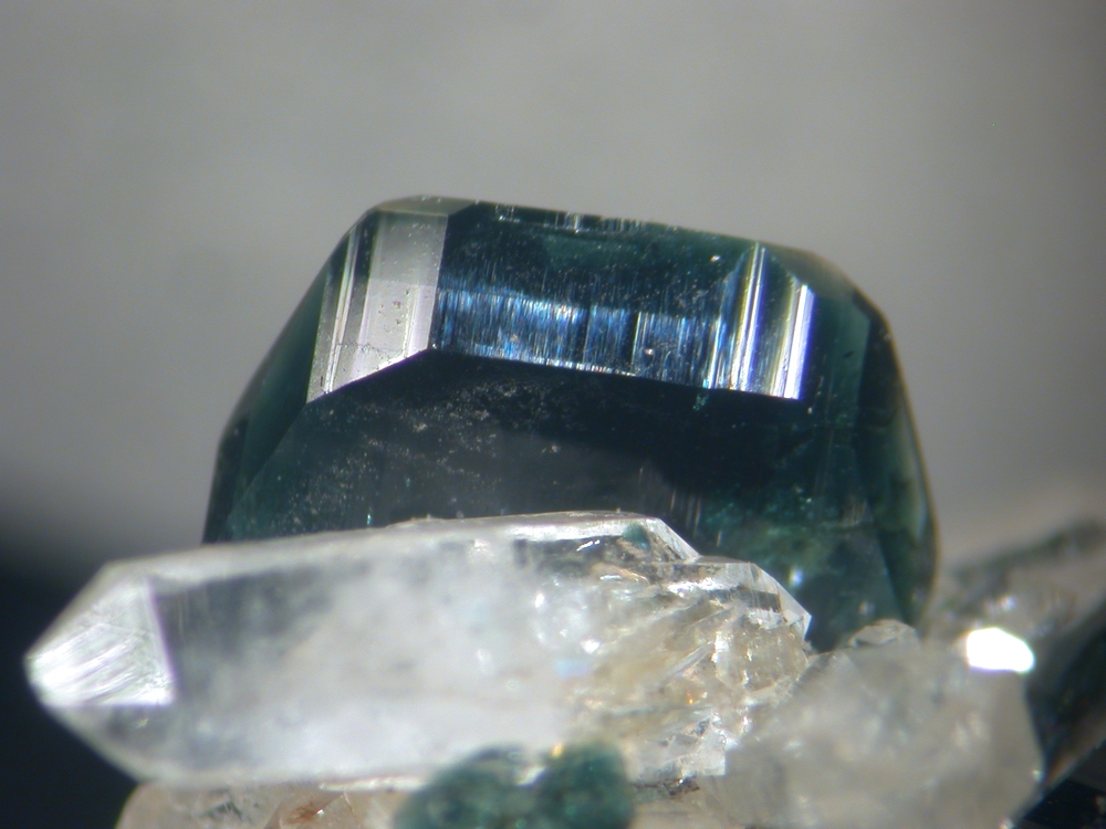 Penikisite & Kulanite