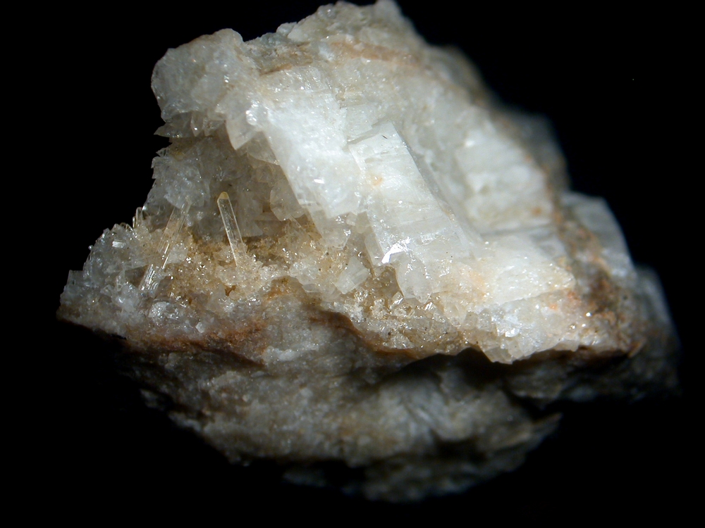 Eakerite