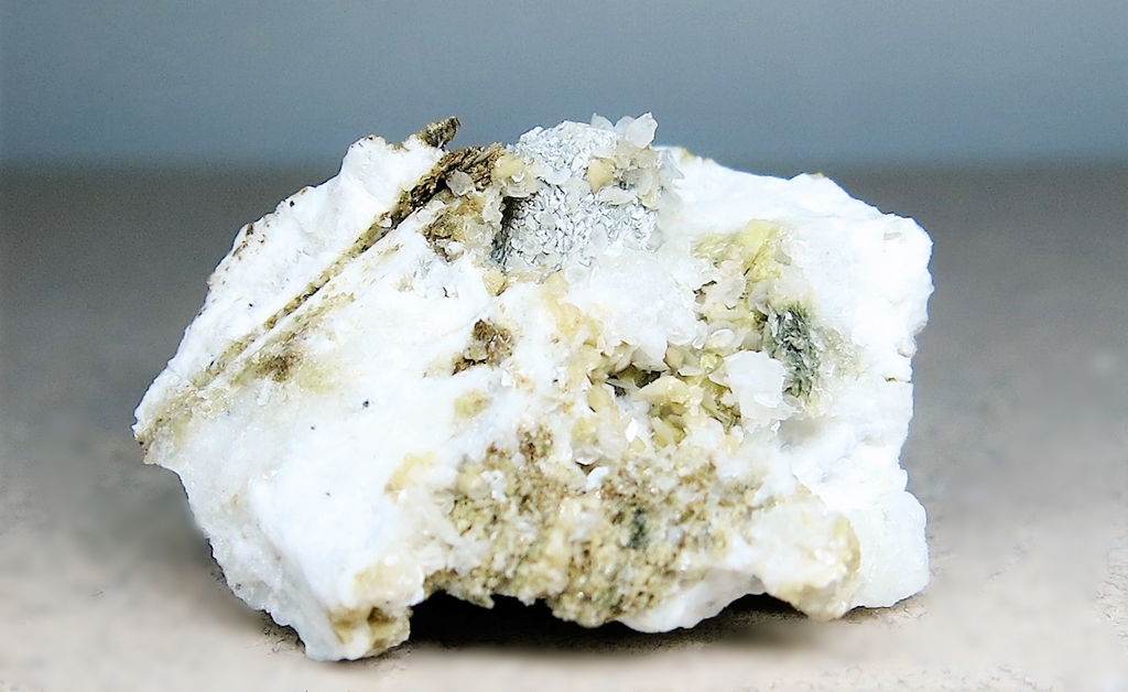 Gobbinsite & Chabazite