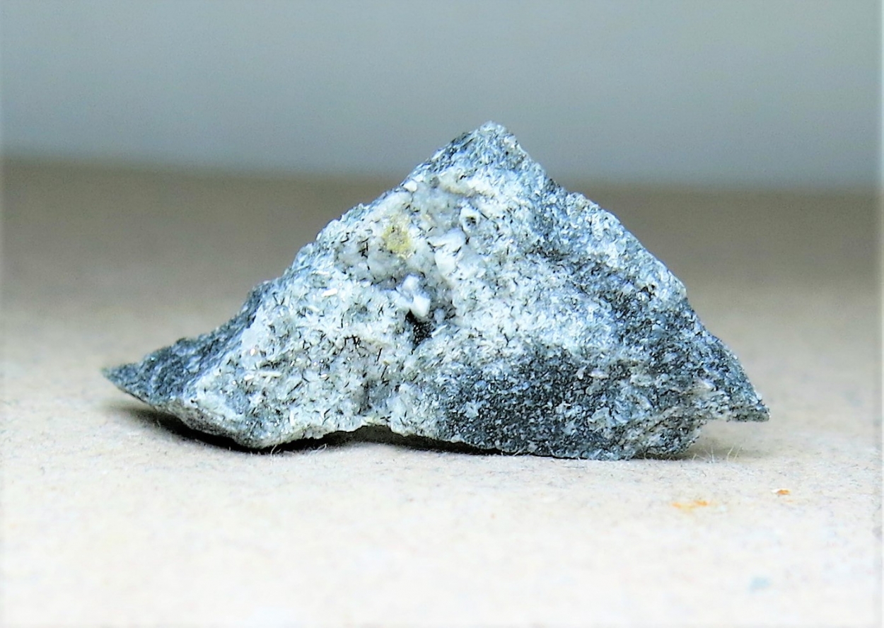 Sazhinite