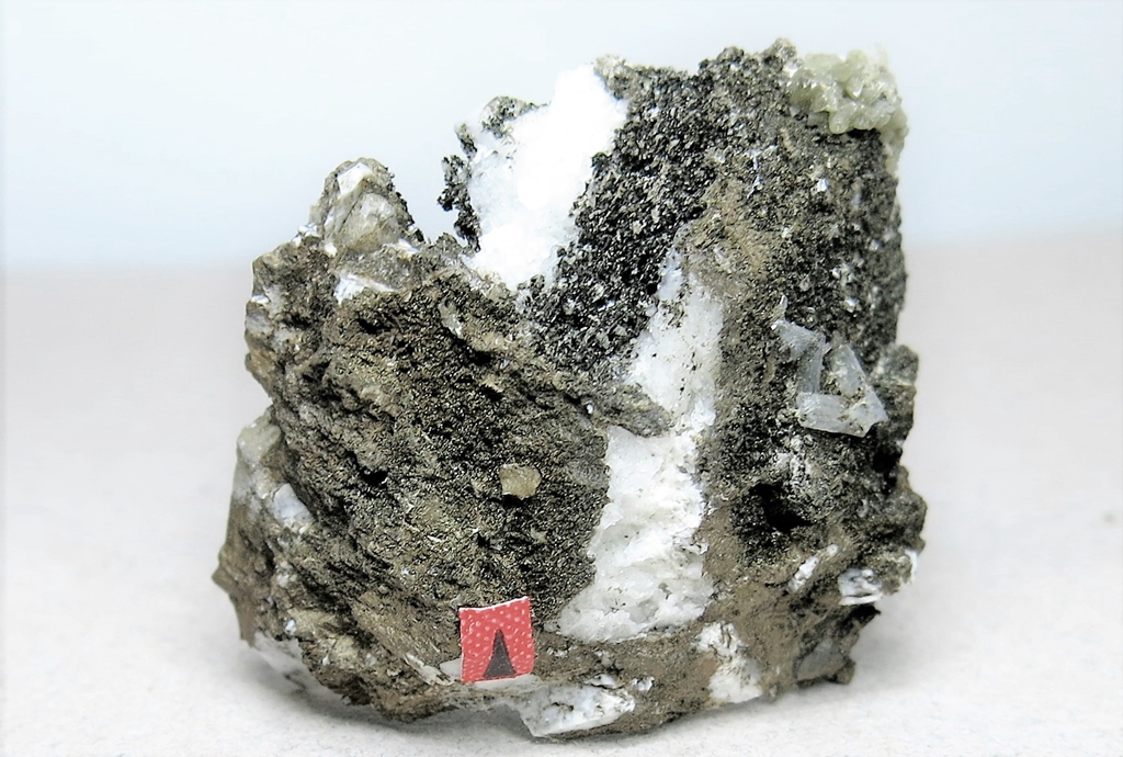 Hilairite