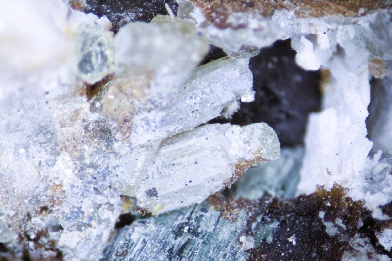 Petersenite-(Ce) Adamsite-(Y) Shomiokite-(Y) & Sérandite