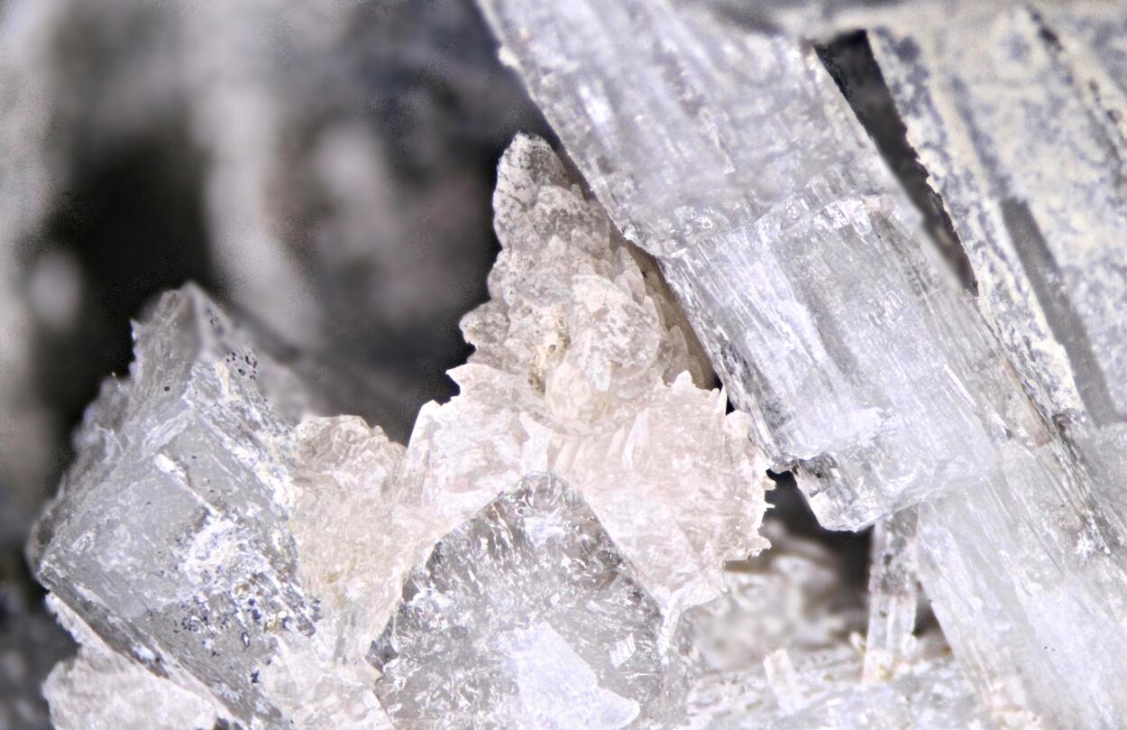 Behoite & Natrolite