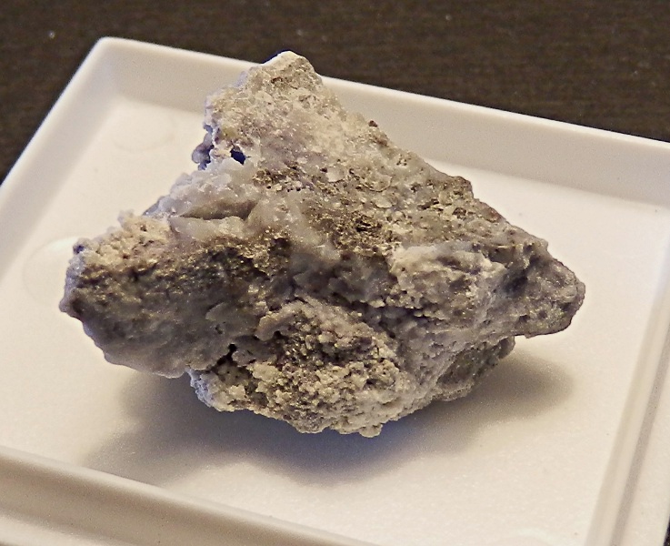 Aluminopyracmonite