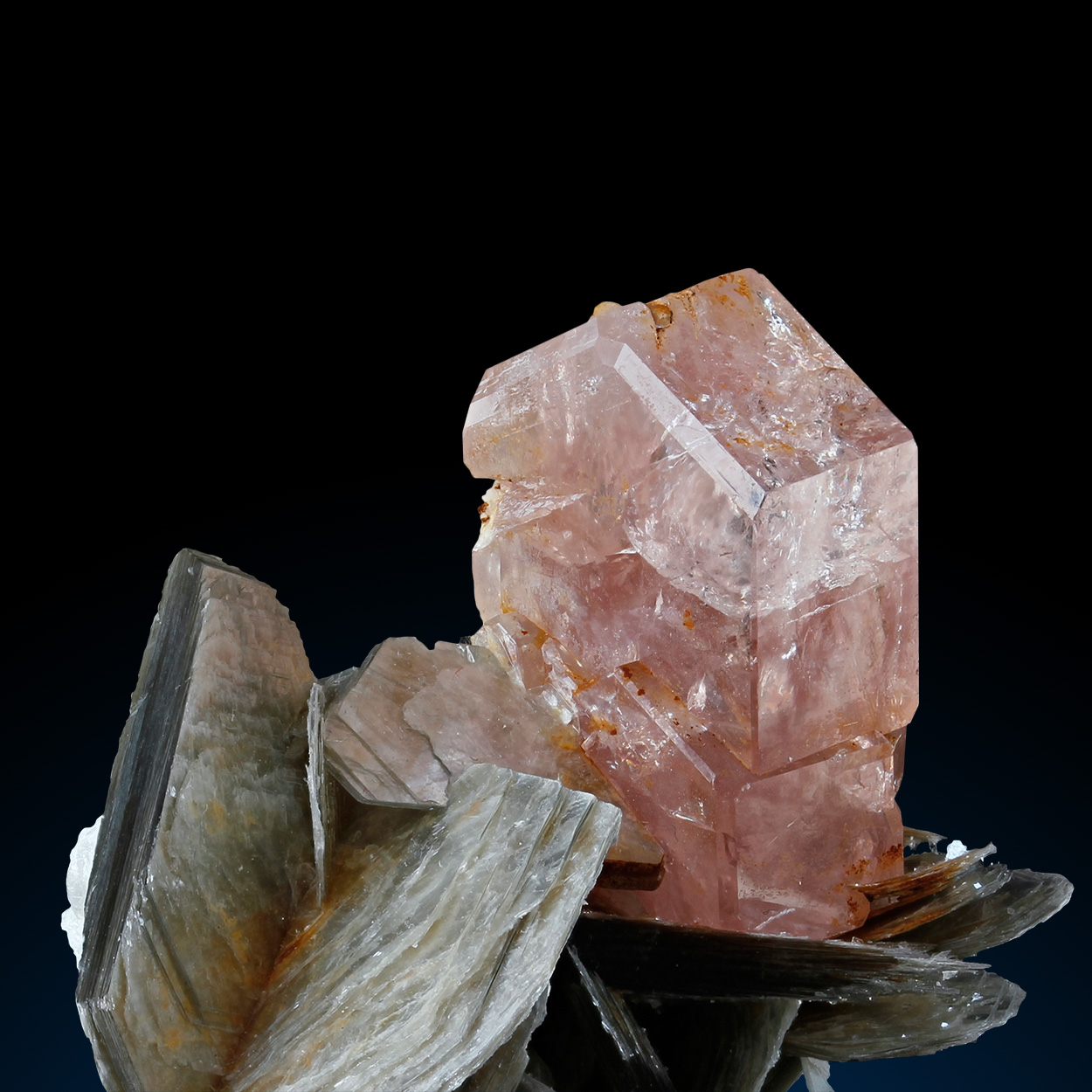 Fluorapatite