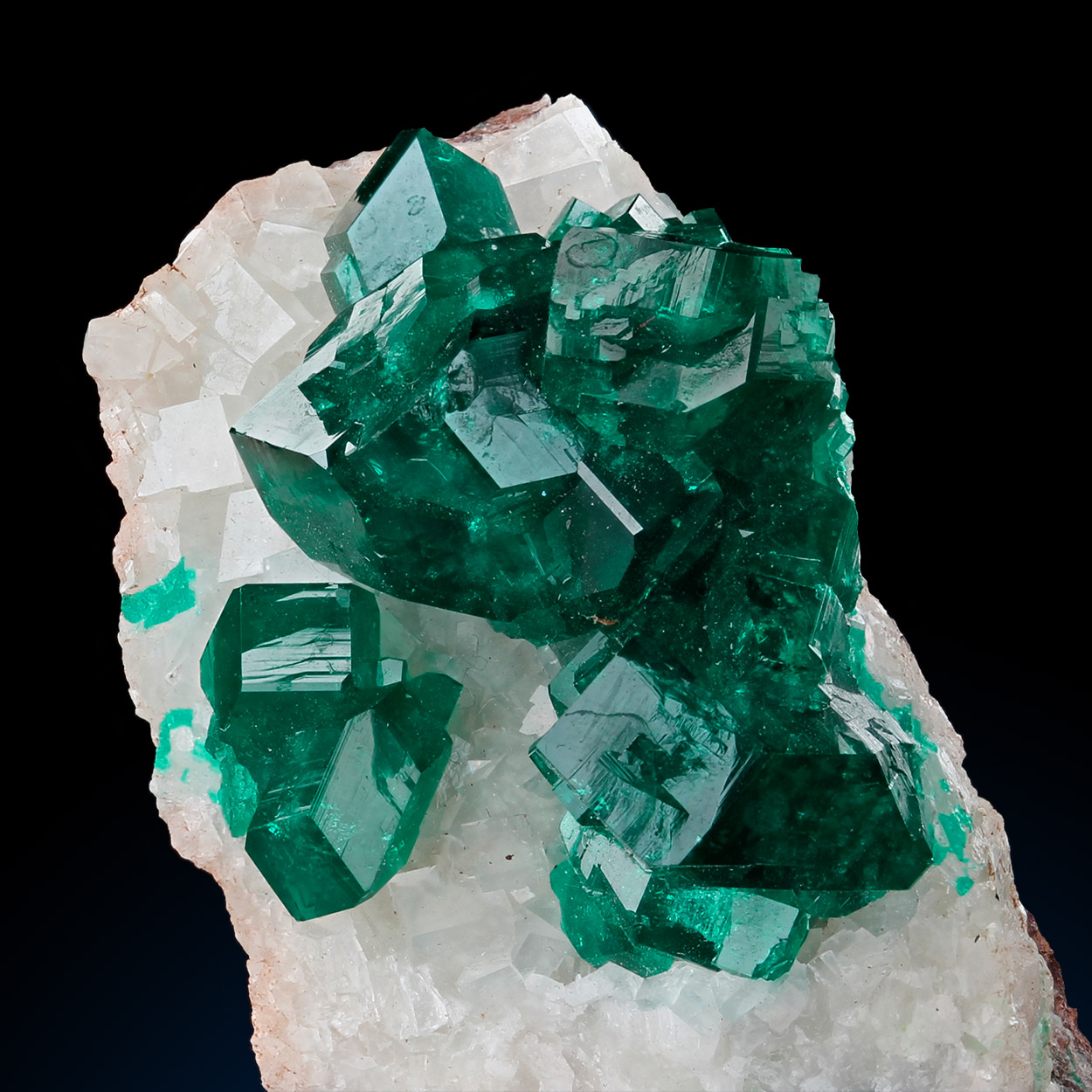 Dioptase & Calcite