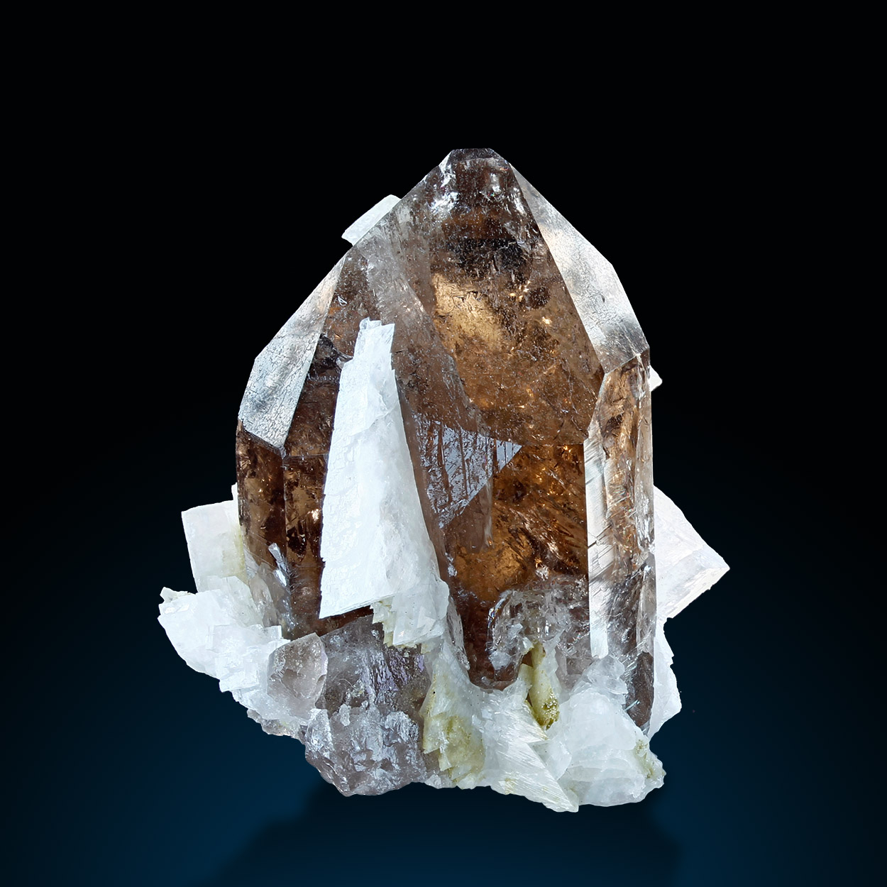 Smoky Quartz & Adularia