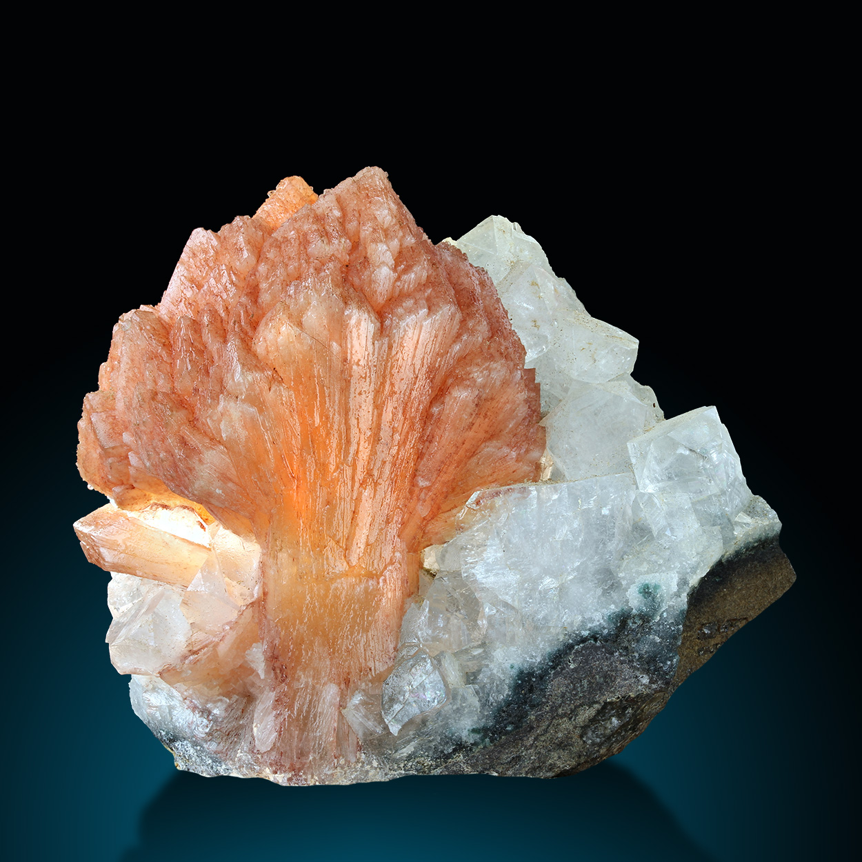 Stilbite & Apophyllite