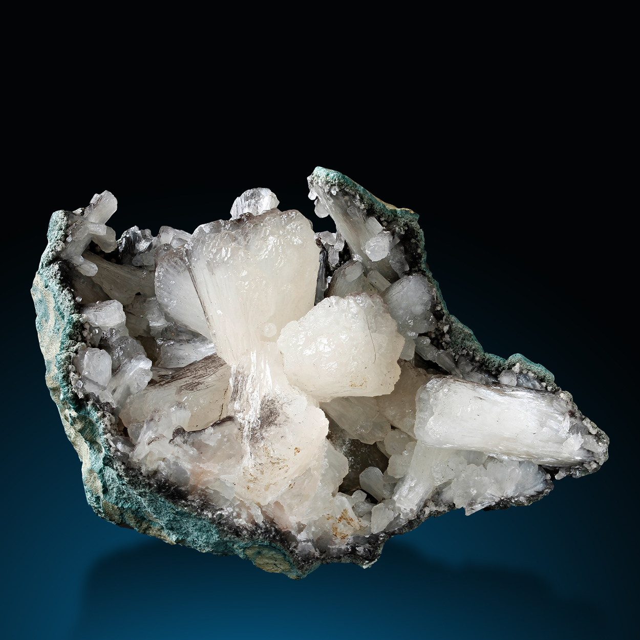 Apophyllite & Celadonite