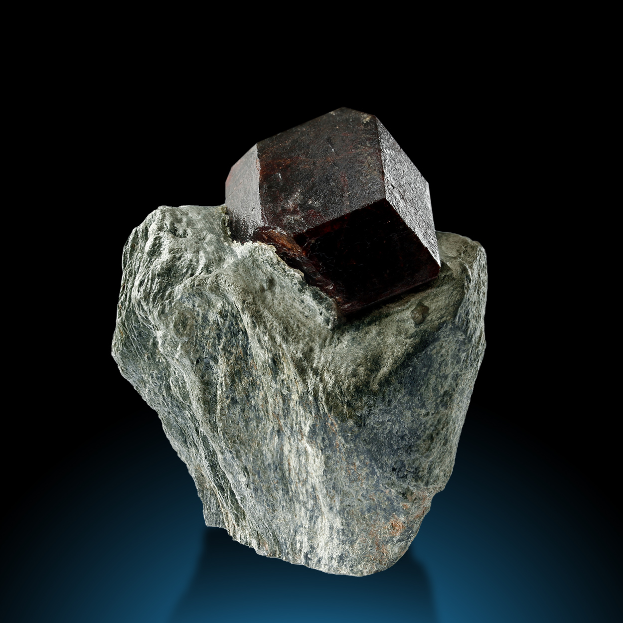Garnet Var Almandine