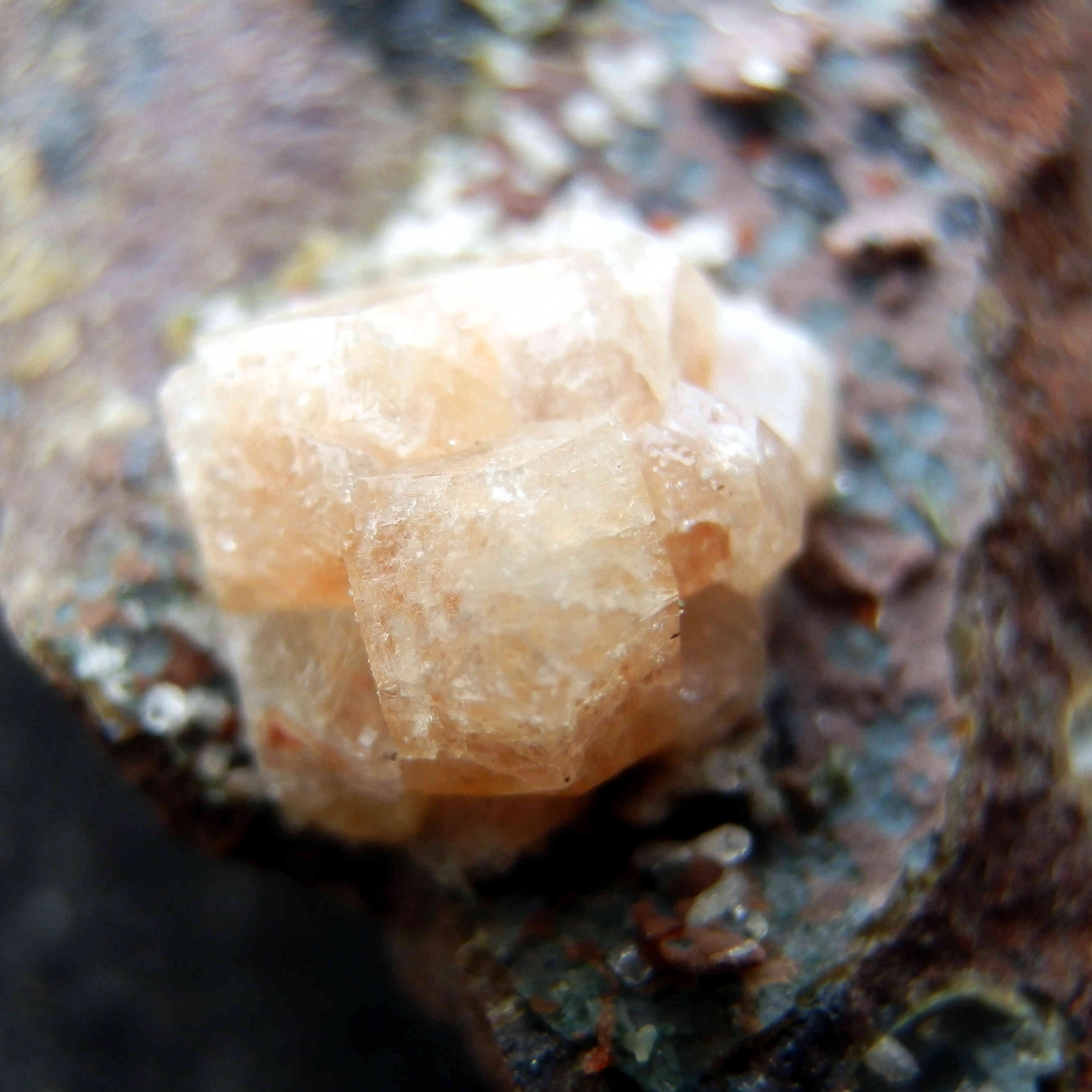 Chabazite-Ca & Phillipsite