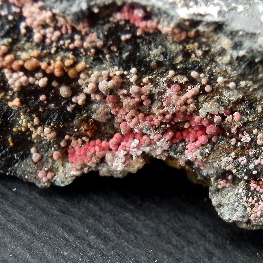 Erythrite & Picropharmacolite