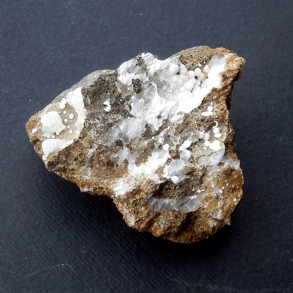 Tacharanite & Phillipsite