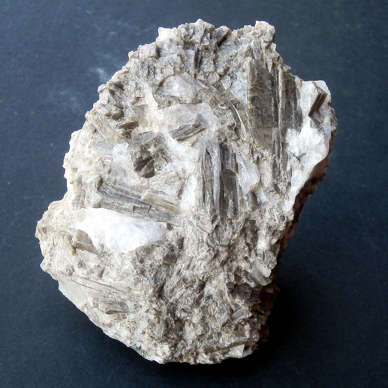 Clinozoisite