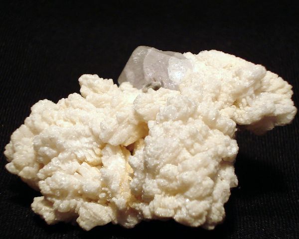 Fluorapatite & Cleavelandite