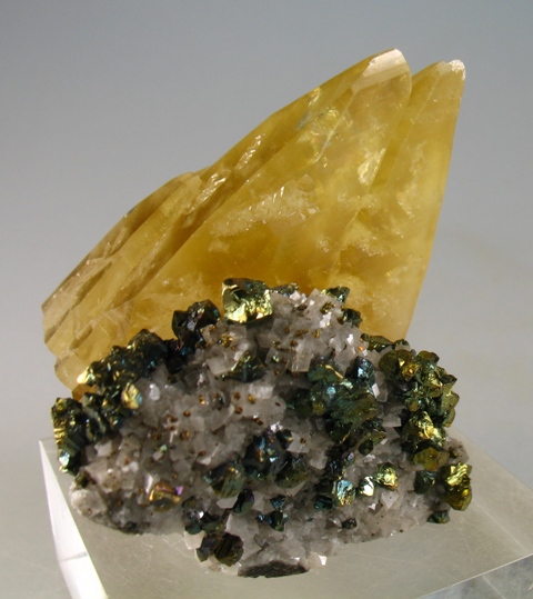 Calcite & Chalcopyrite