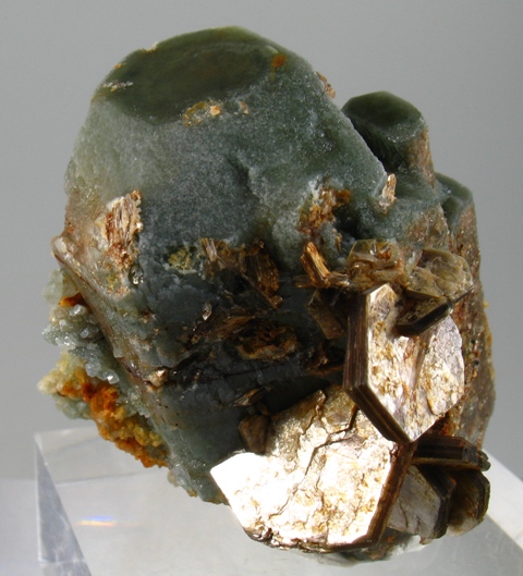 Fluorapatite & Muscovite