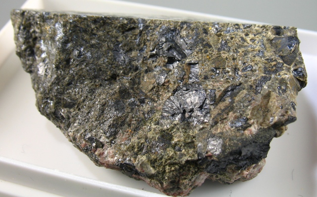 Geffroyite Clausthalite & Uraninite