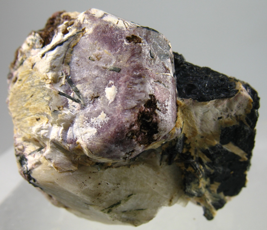 Wadeite Psm Eudialyte