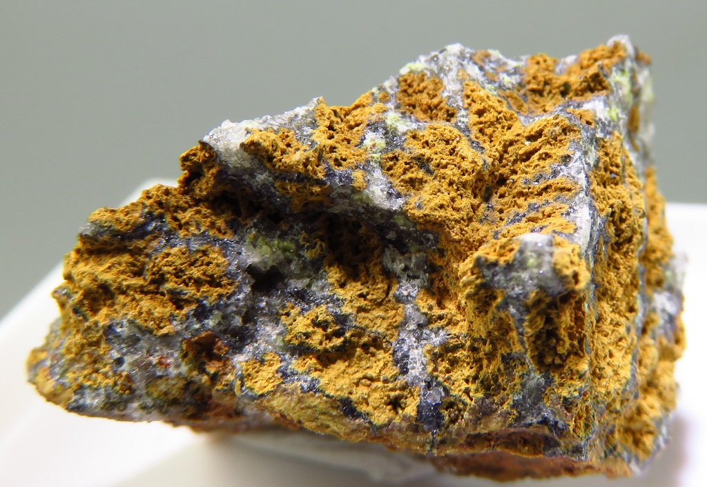Nickelschneebergite Psm Native Bismuth